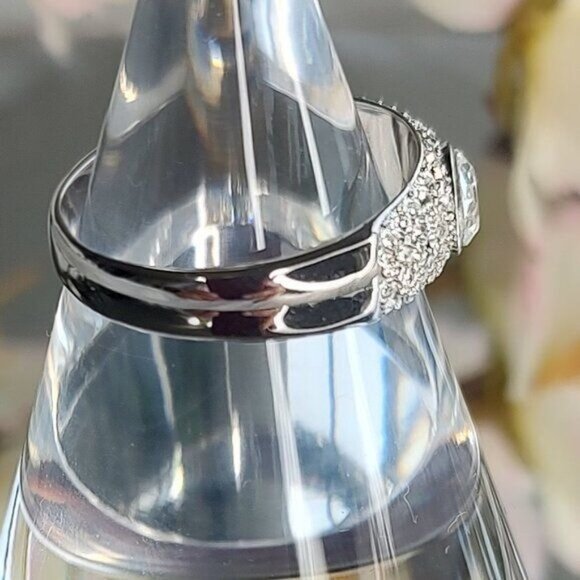 GORJANA Ring 9 Kingston Silver Crystals Bling Vintage Vibe Cocktail Ring - Picture 8 of 13